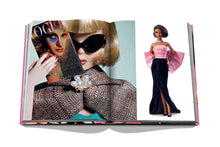 Cargar imagen en el visor de la galería, Libro - Barbie