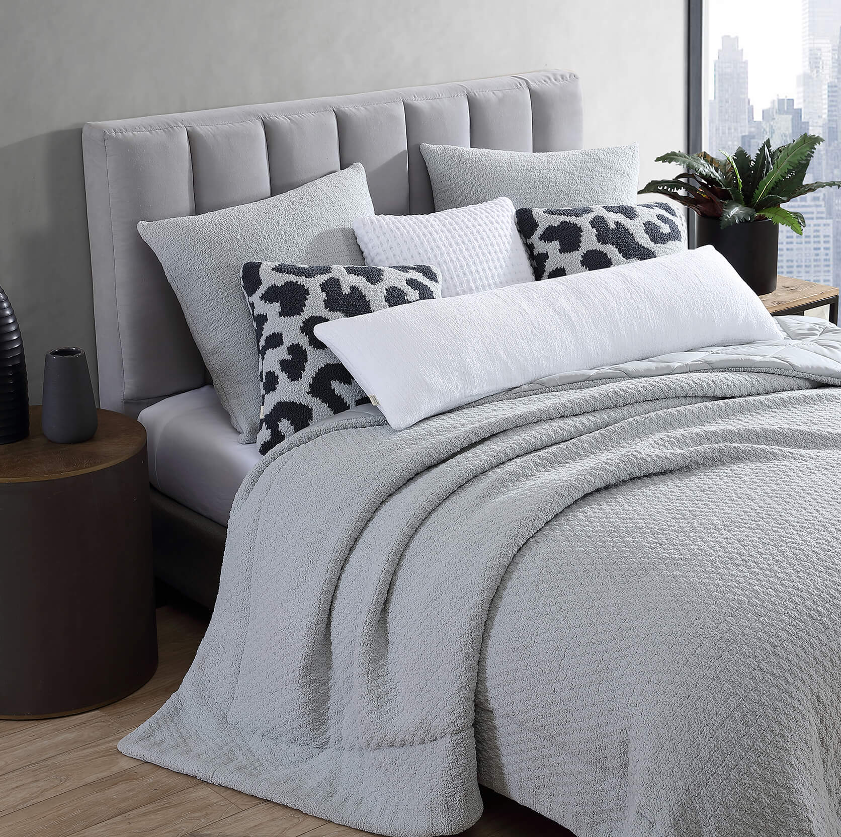 Snug Waffle Throw Clear White