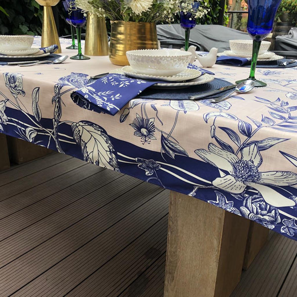 Bloom - F221 Tablecloth 138"x60"