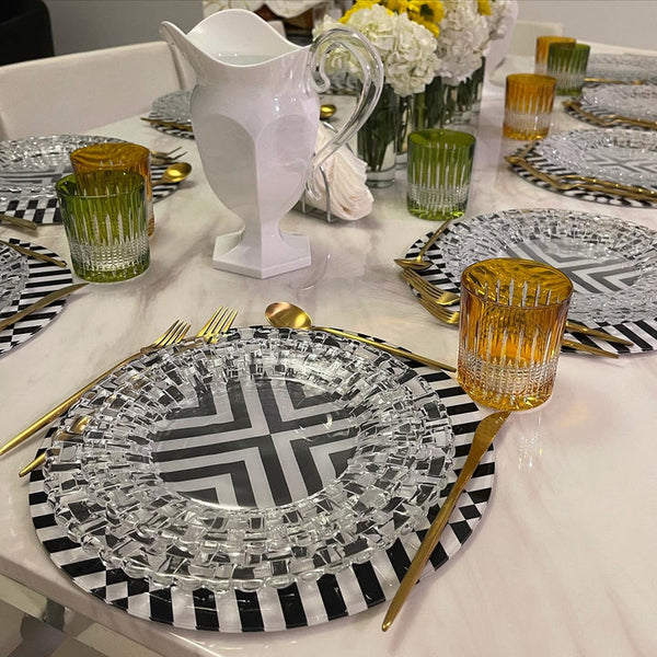 Placemats - Black & White Round (Set of 4)